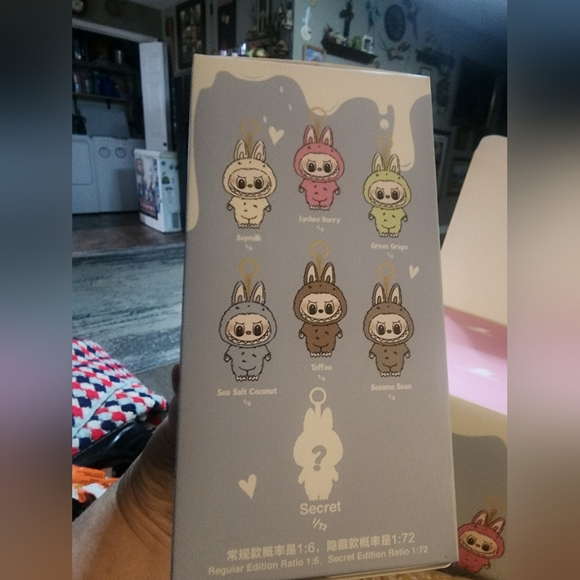 Exciting Macaron - Picture 2 of 4